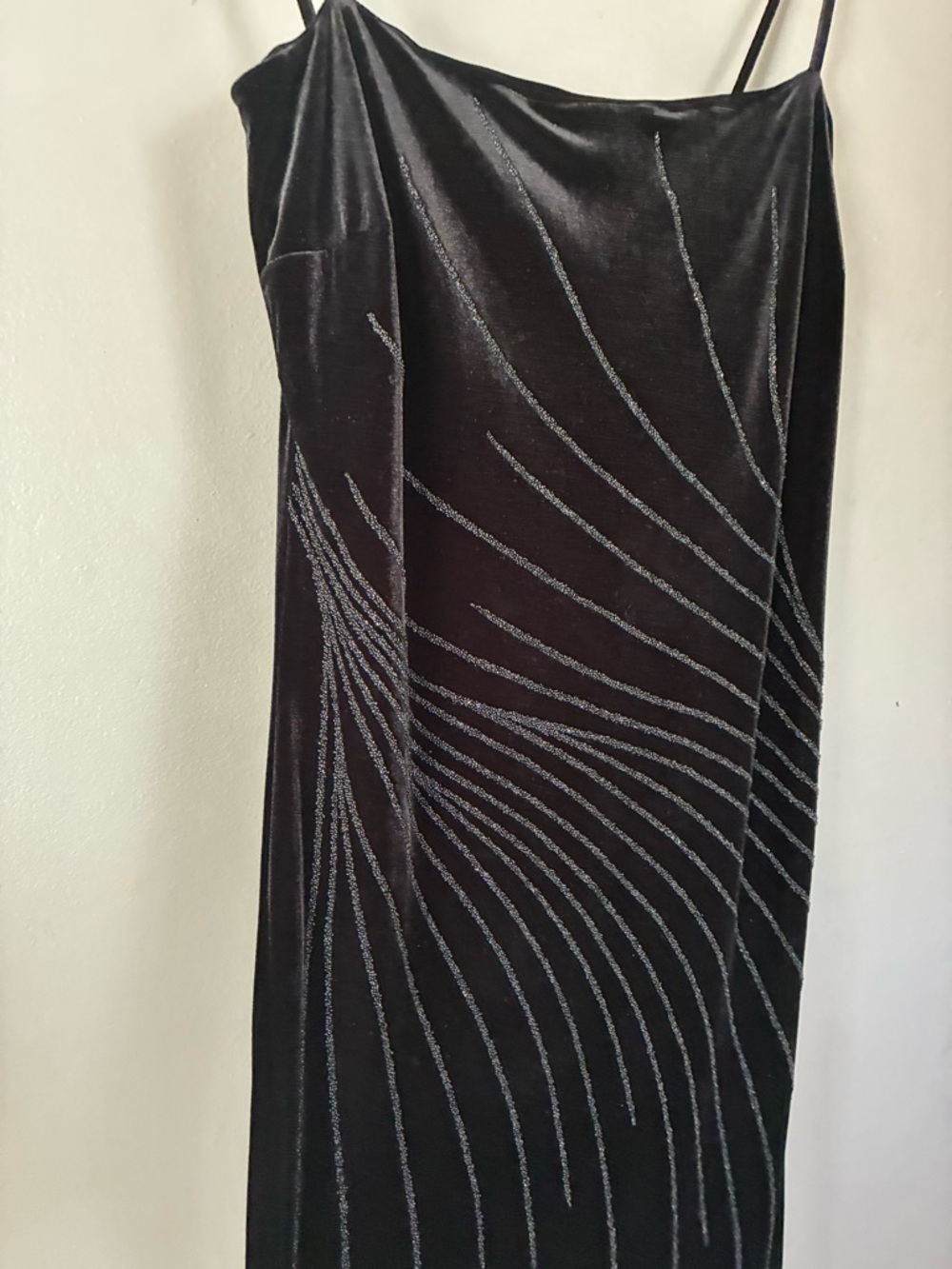 Vintage 90s Black Velvet Beaded Gown Prom dress feminine Size 11/12 fits 10 - Picture 4 of 10